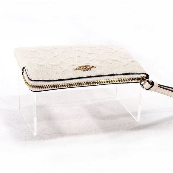 Coach 67555 White corner-zip wristlet NWT - Picture 3 of 8